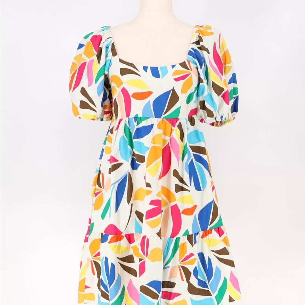 TABITHA BROWN x TARGET
Botanical Print Puff Sleeve Linen
Mini Dress Size L